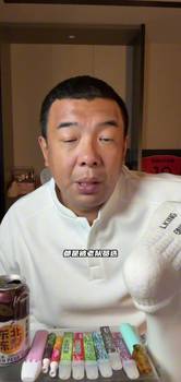 徐亮：年轻国脚没资格选屋子，都是老国脚先选，我那时会来事🫠